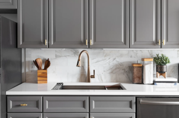 This Light-Filled Kitchen Remodel in Sacramento Feels Like a Breath of Fresh Air